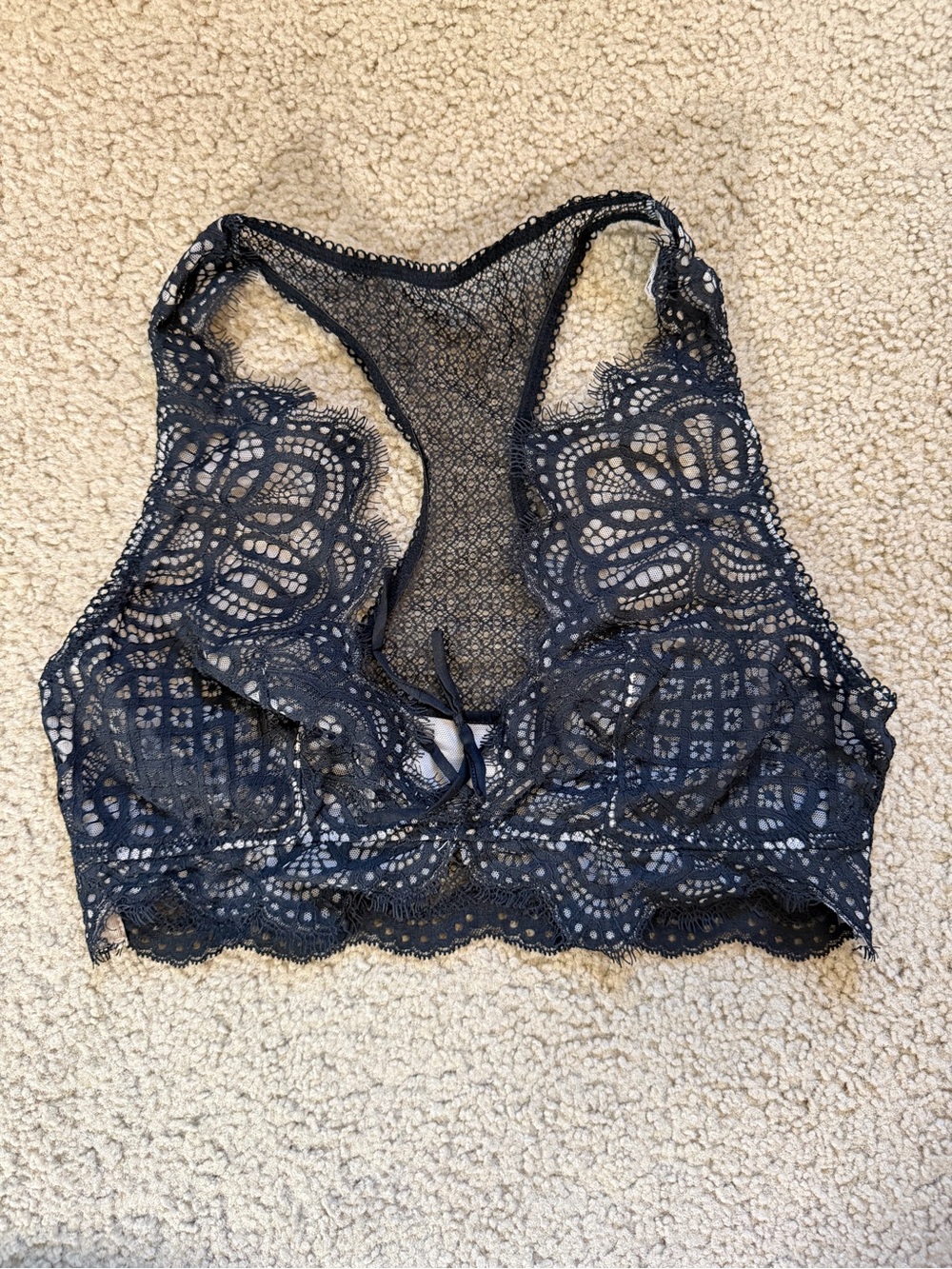 Victoria’s Secret Lace Bralette - L*